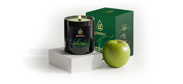 Aromatic Candle METALLIC GREEN with Giovani Perfume Essence