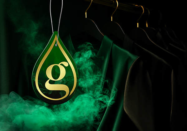 Giovani METALLIC GREEN Wardrobe scented tag